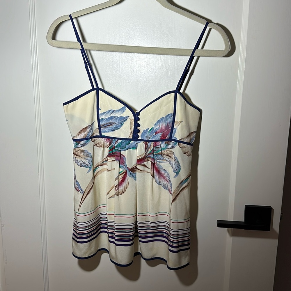NWOT Yumi Kim floral Hawaiian camo Size Small